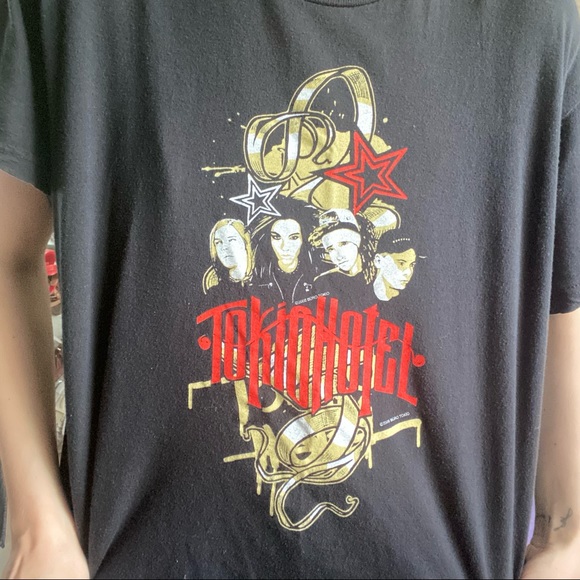 ✨SOLD✨ tokio hotel black shirt - Picture 3 of 8